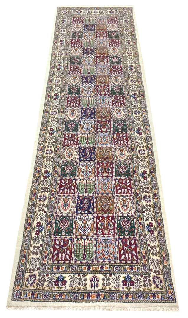 orientteppich-moud-292-x-82-cm-300000-knoten-handgeknupft-1 Handgeknüpfter Moud Perserteppich, 292 × 82 cm, Wolle & Seide