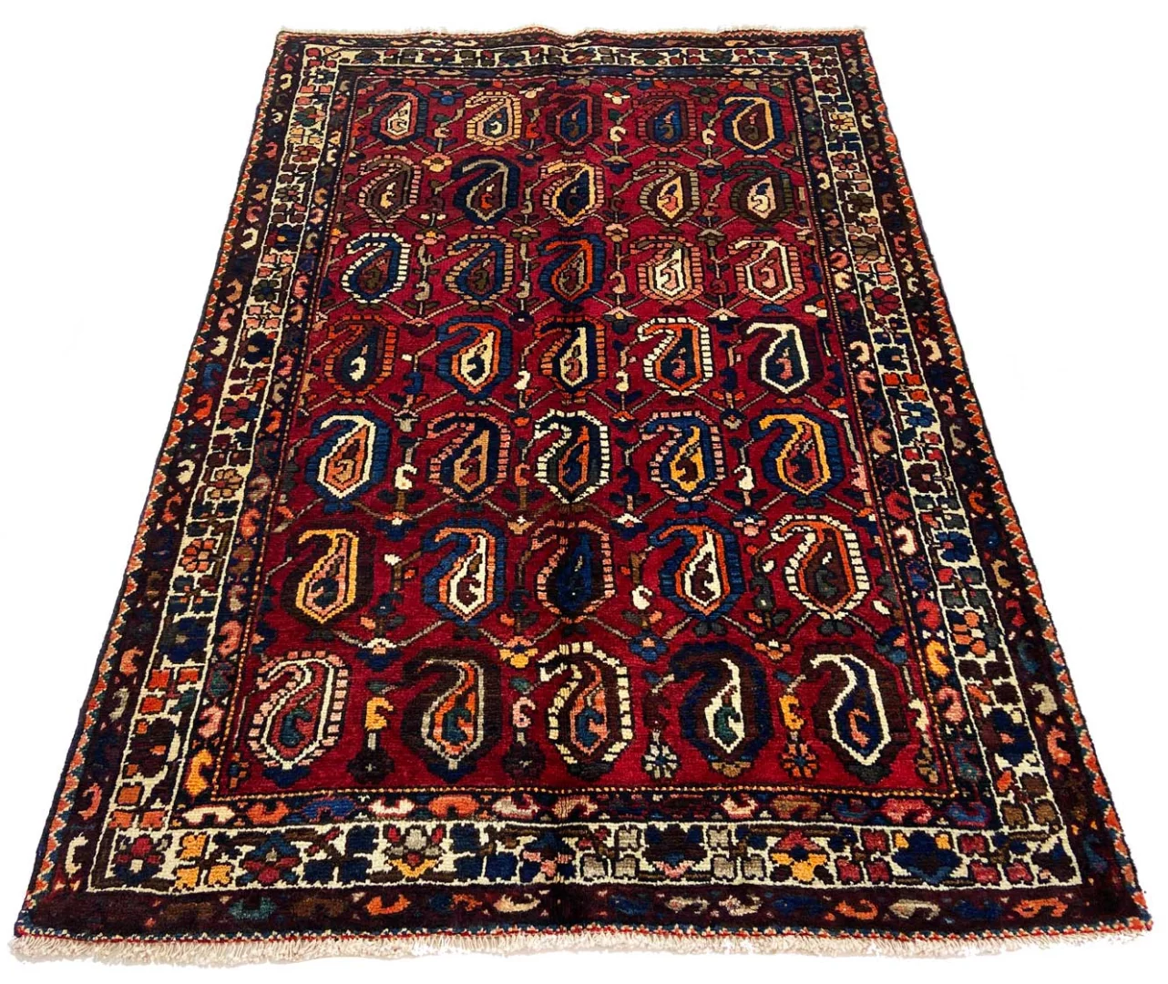 Handgeknüpfter Bakhtiari Perserteppich 222 × 151 cm