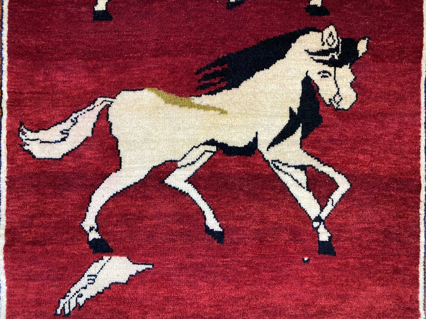 Handgeknüpfter Gabbeh Perserteppich 148 × 108 cm