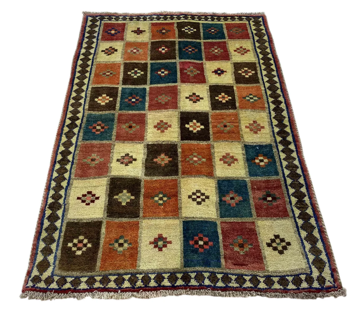 gabbeh-shuli-154-x-111-cm-handgeknupft-rot-beige-perserteppich-1 Handgeknüpfter Gabbeh Perserteppich 154 × 111 cm