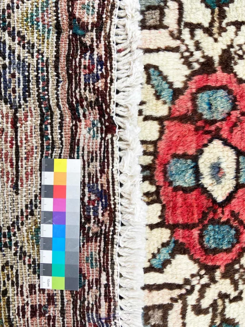 Perserteppich aus Iran, 160 × 105 cm