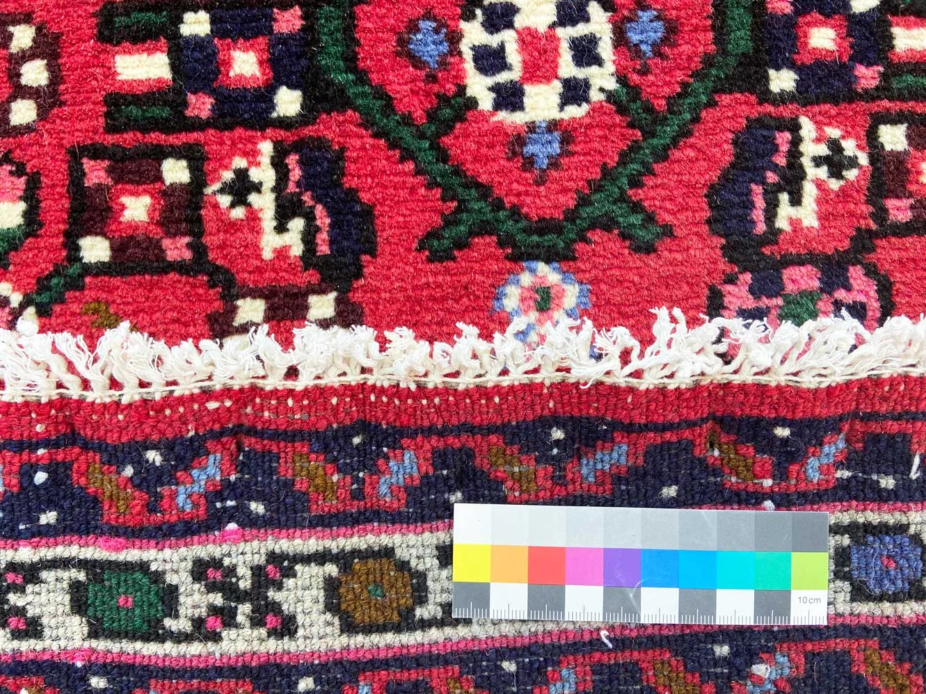 Perserteppich aus Iran, 206 × 73 cm