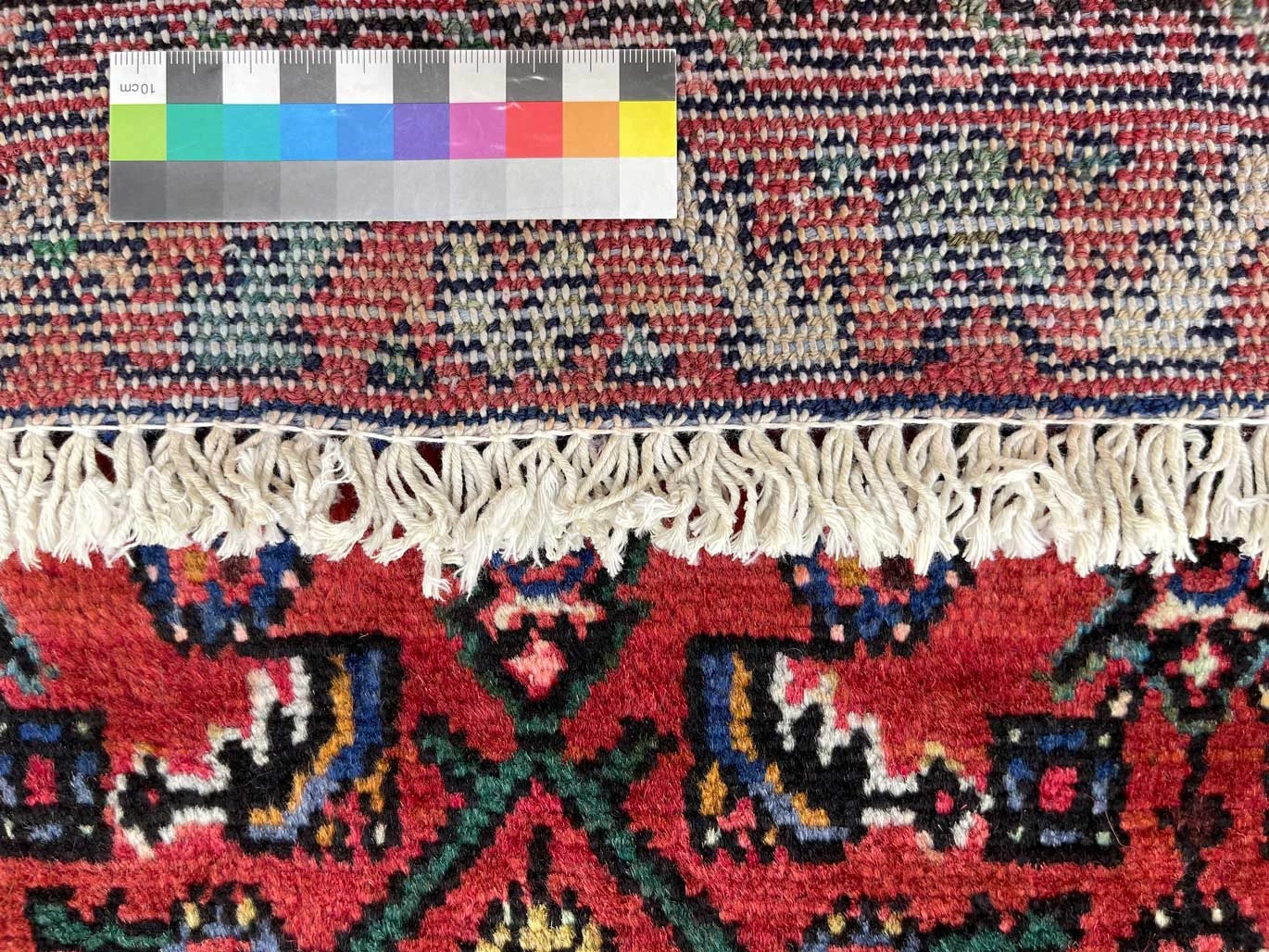 Perserteppich aus Iran, 207 × 155 cm