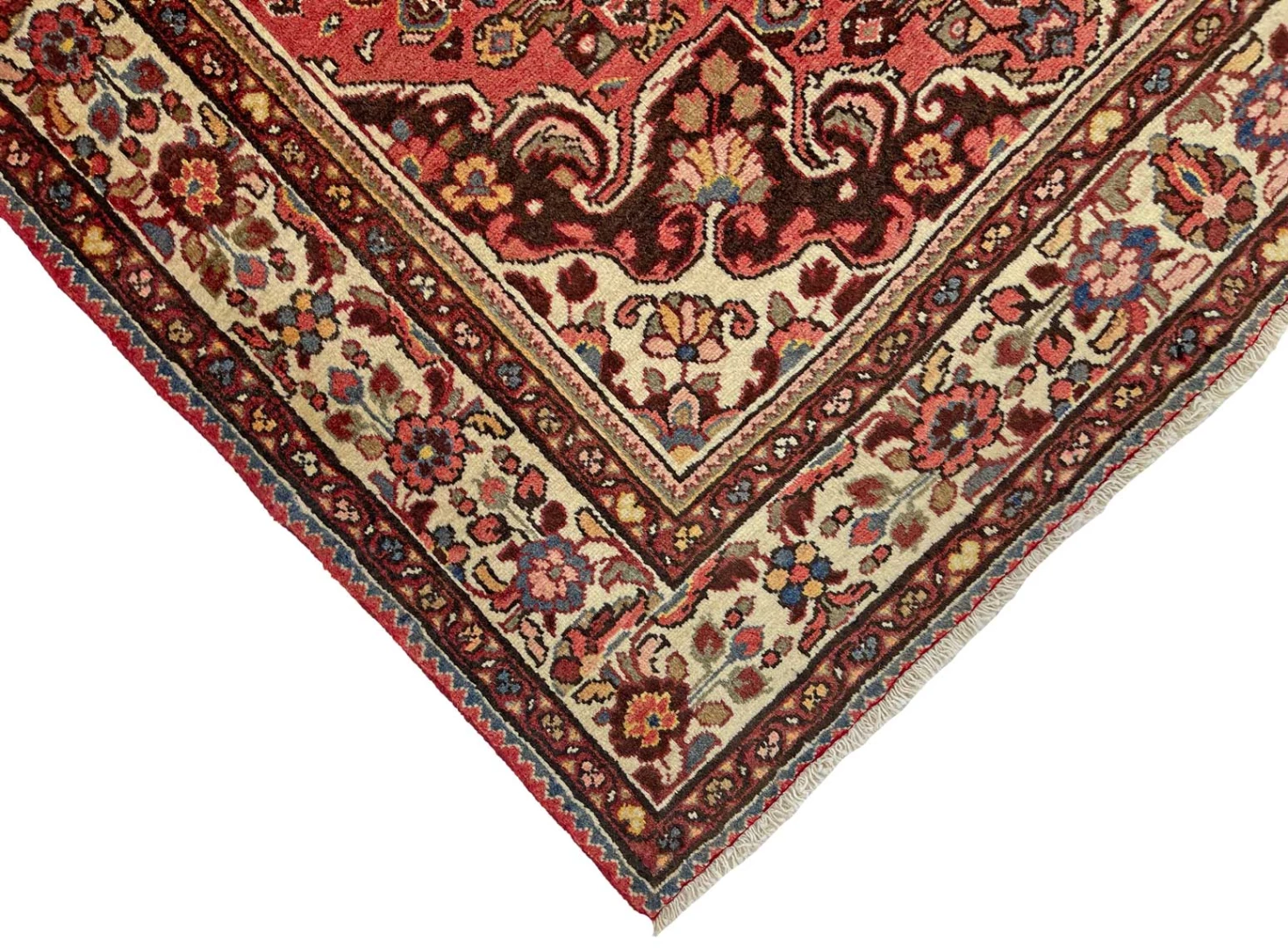 Perserteppich aus Iran, 220 × 153 cm
