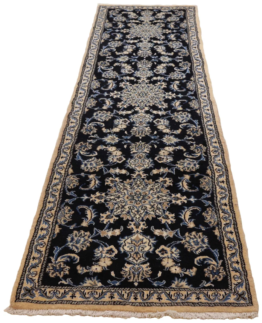 Nain Perserteppich aus Iran, 299 × 76 cm