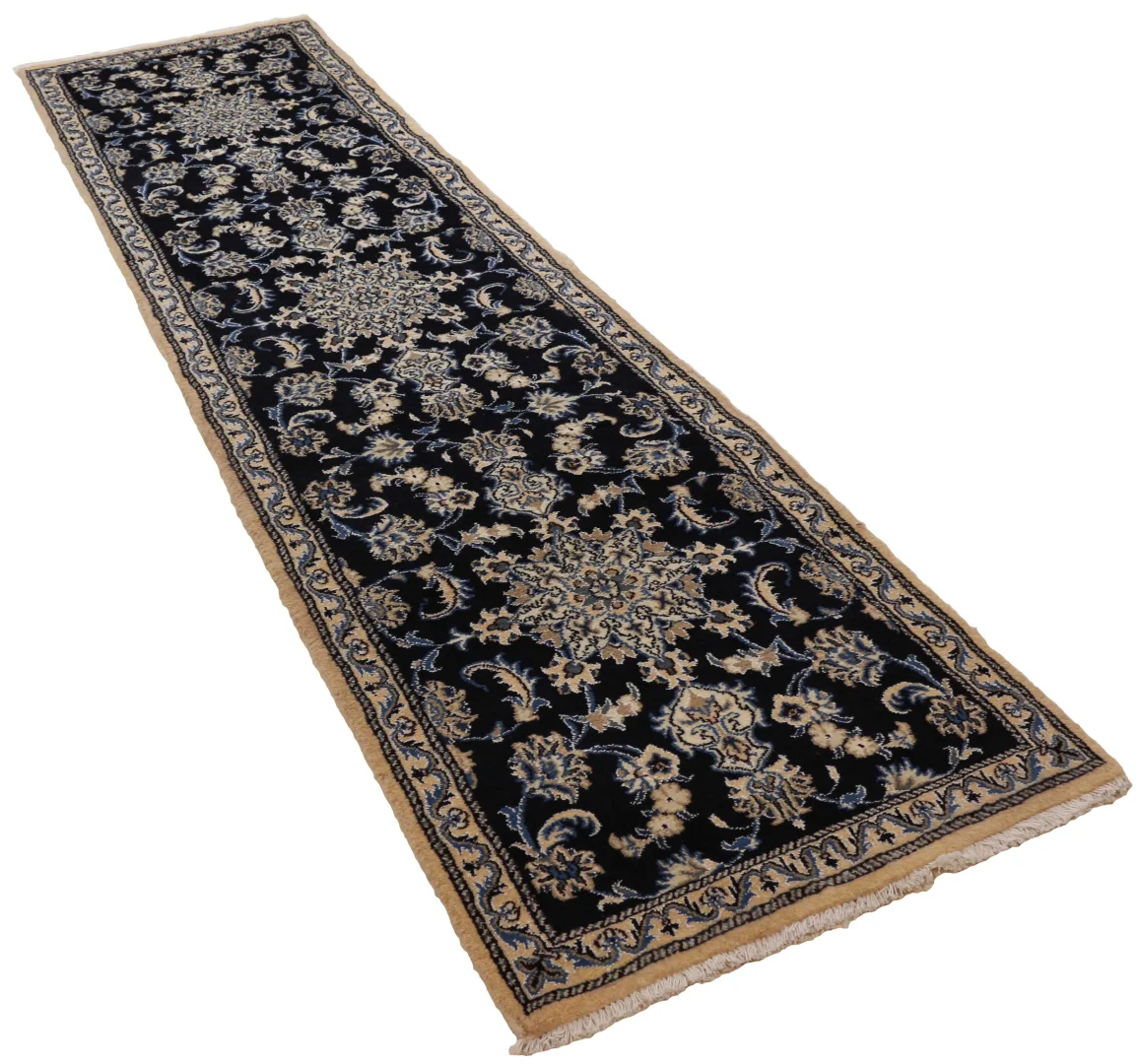 Nain Perserteppich aus Iran, 299 × 76 cm