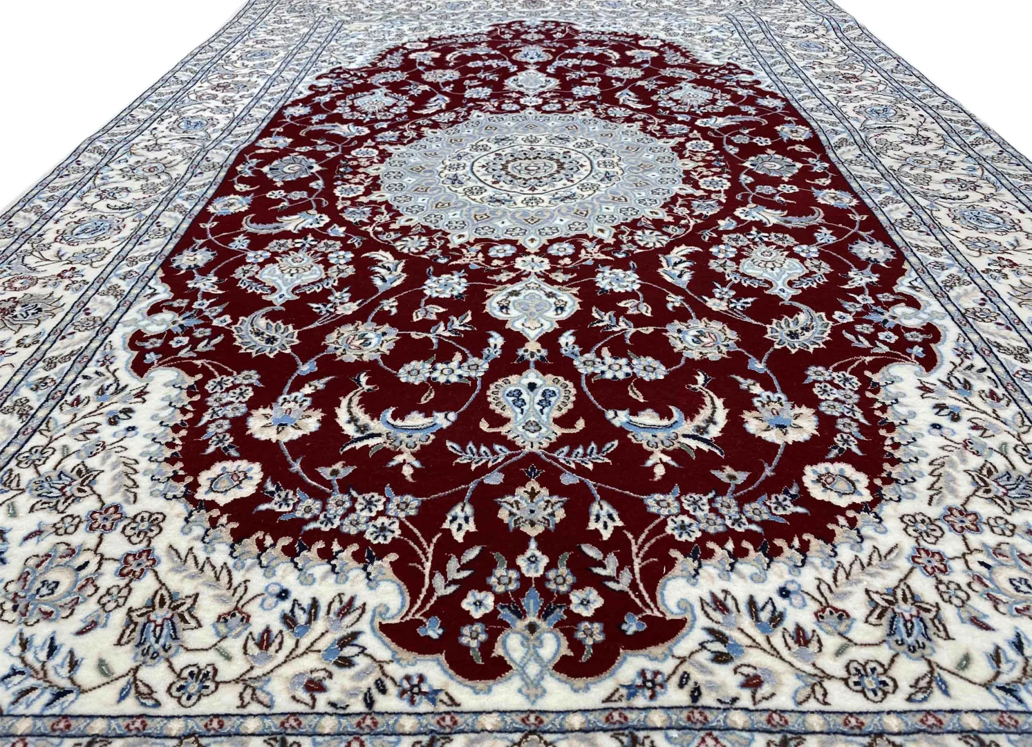 Handgeknüpfter Nain Perserteppich, 200 × 131 cm, Wolle
