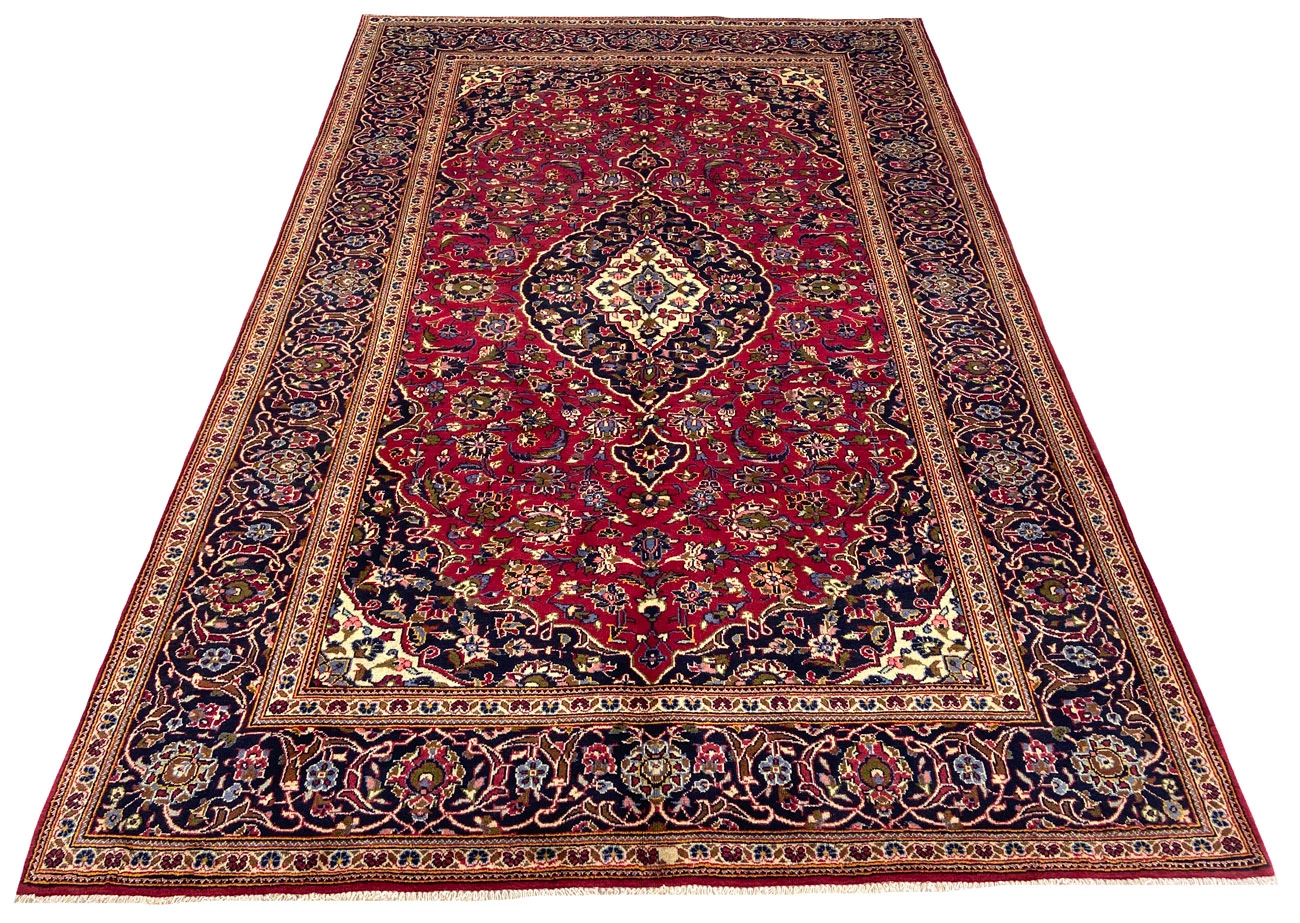 Kashan Perserteppich aus Iran, 312 × 207 cm