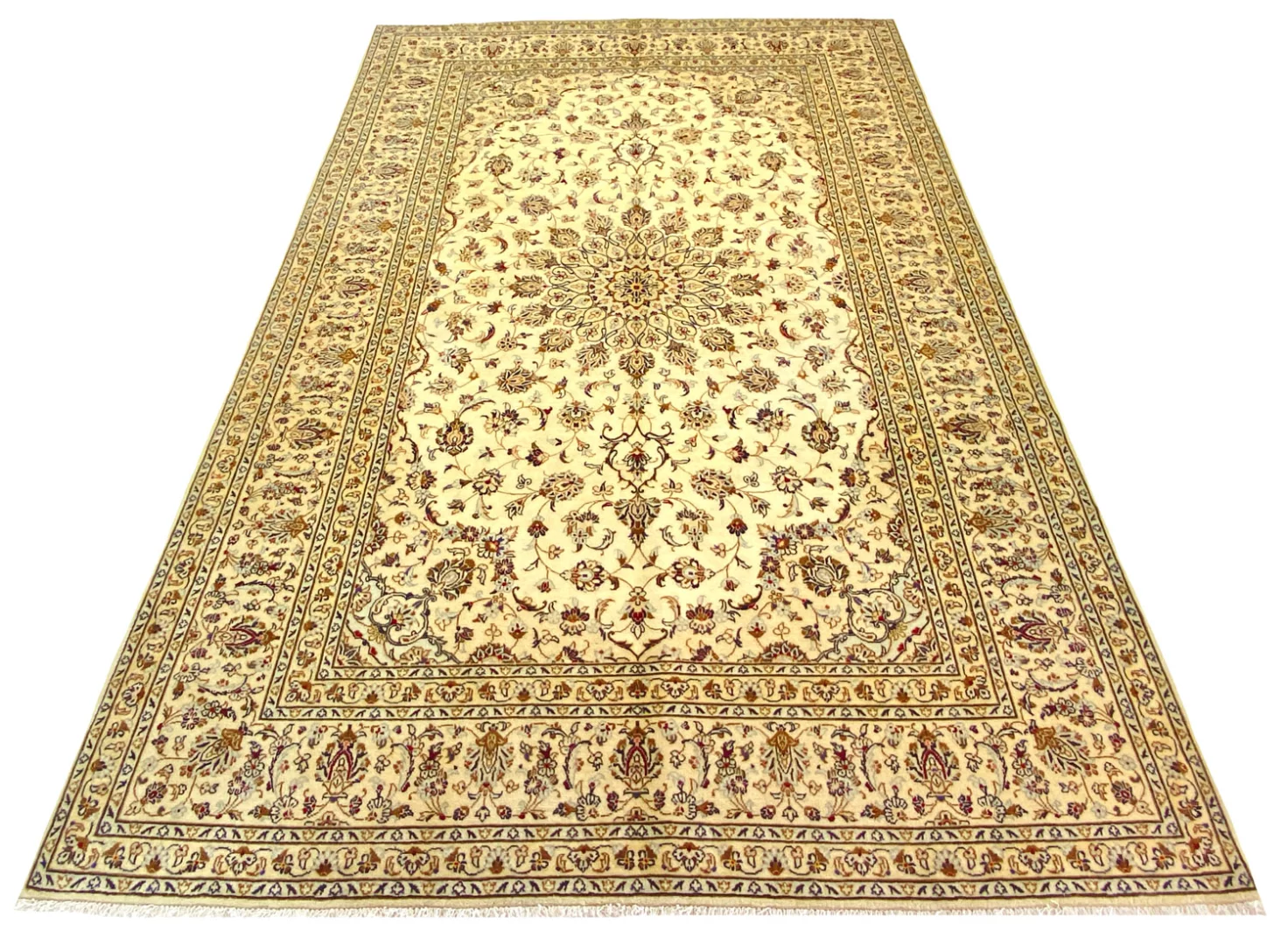 Kashan Perserteppich aus Iran, 314 × 199 cm