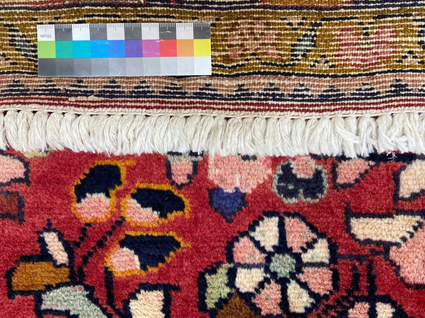 Perserteppich aus Iran, 192 × 171 cm
