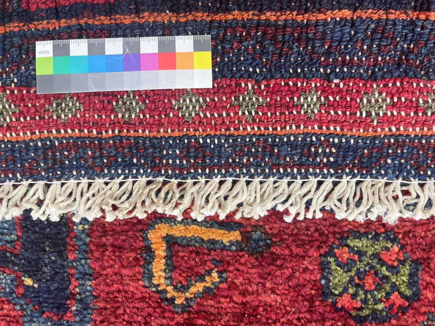 Perserteppich aus Iran, 267 × 139 cm