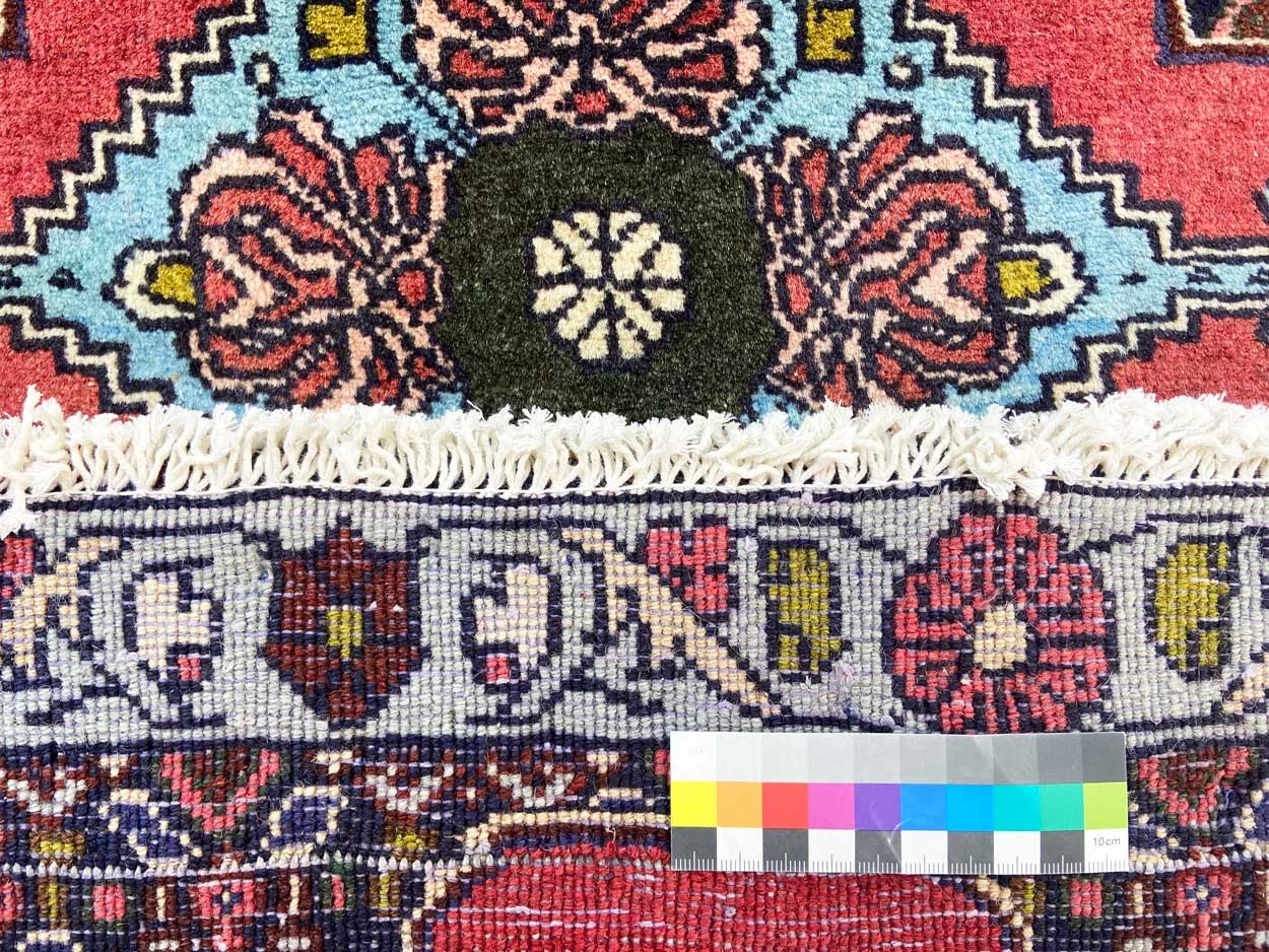 senneh-teppich-225-x-79-cm-rauten-medaillons-handgeknupft-perserteppich-4 Perserteppich aus Iran, 225 × 79 cm