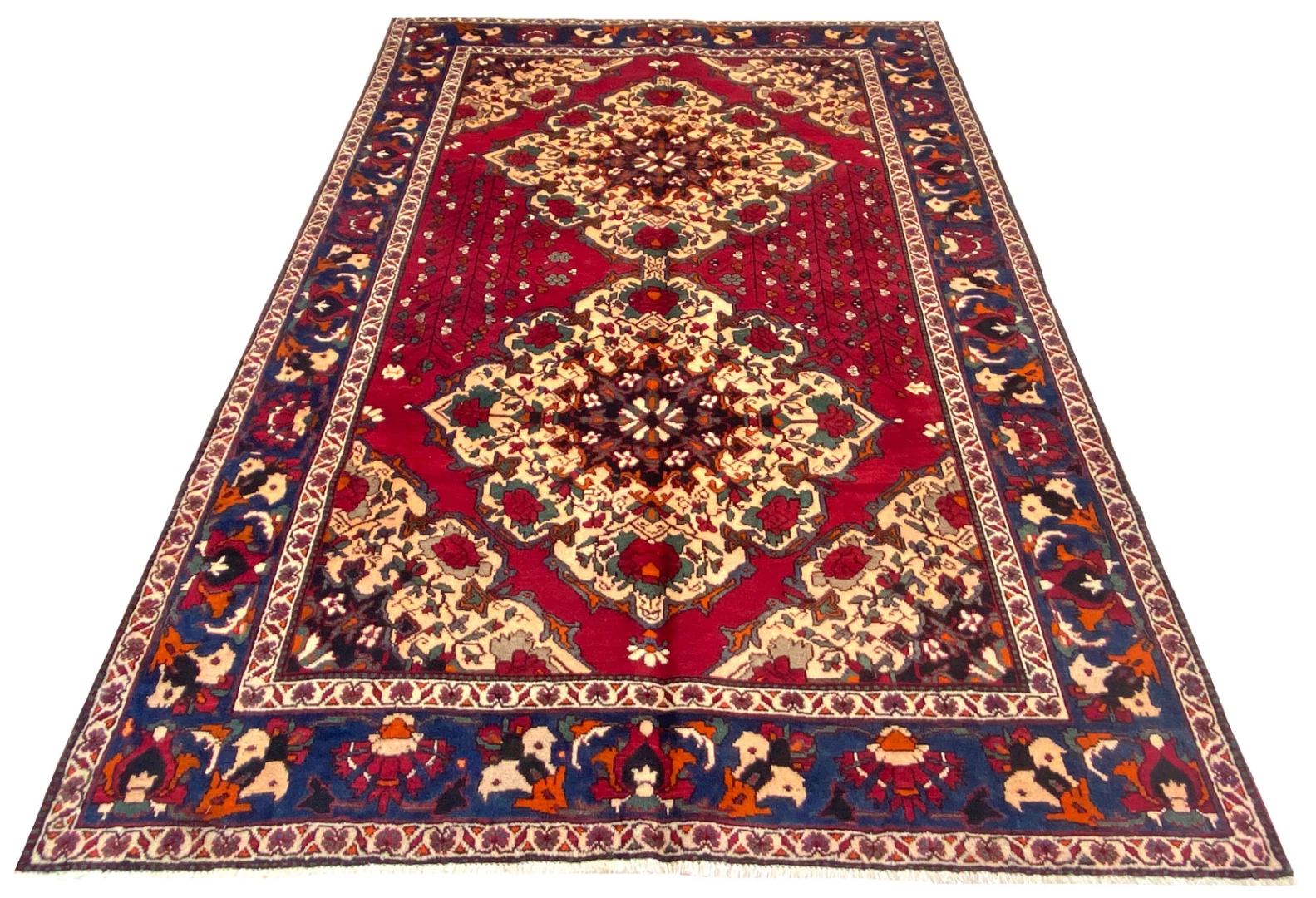 Shiraz Perserteppich 317 × 218 cm aus Wolle, handgeknüpft