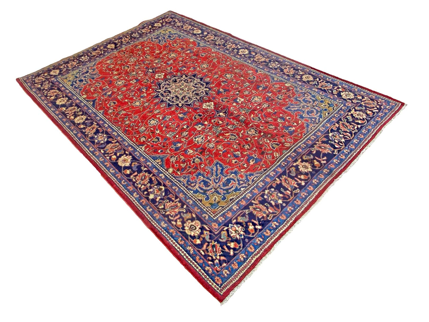 Perserteppich aus Iran, 332 × 226 cm