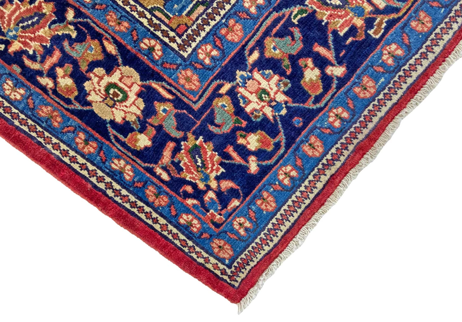 Perserteppich aus Iran, 332 × 226 cm