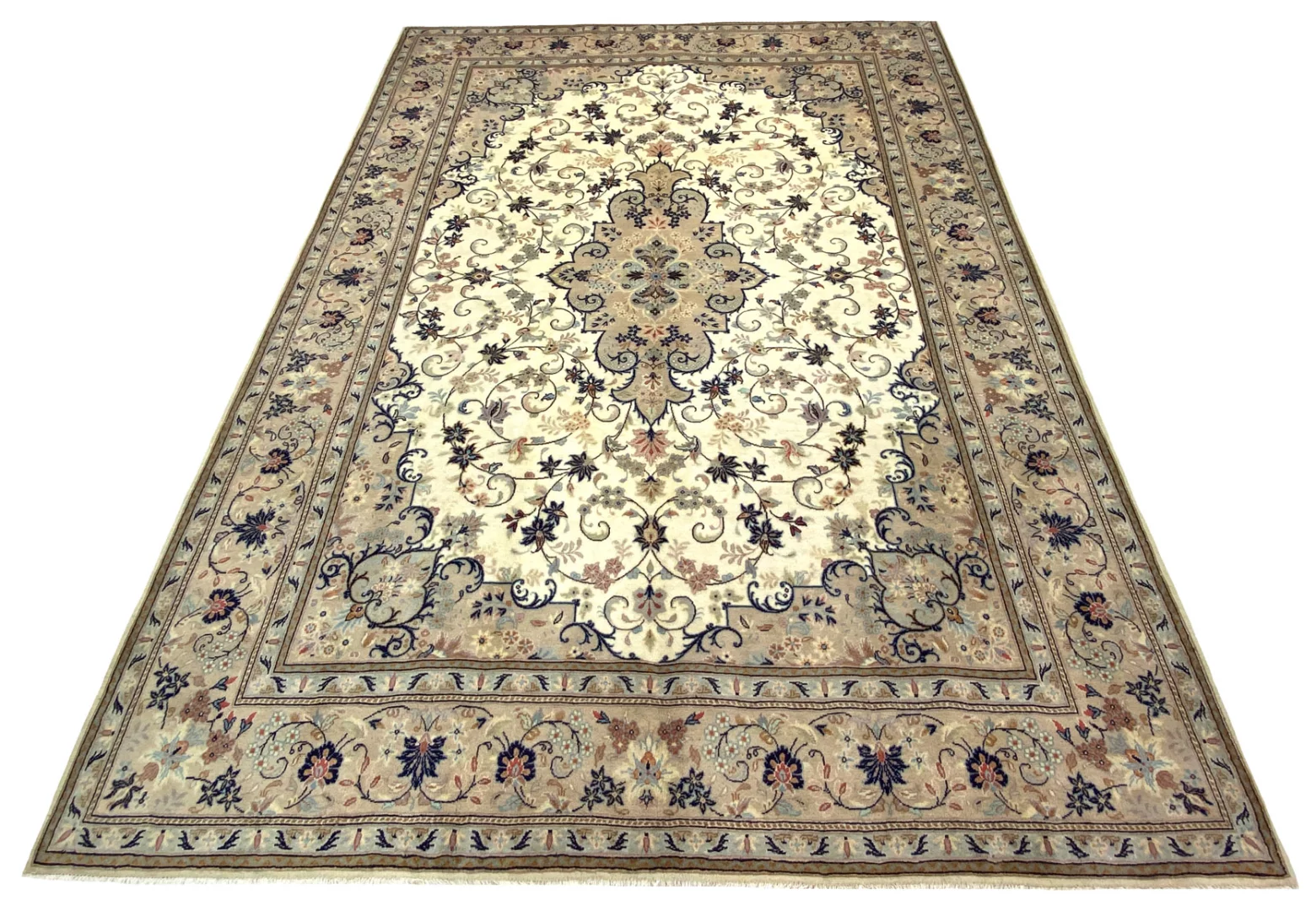 Handgeknüpfter Perserteppich 347 × 246 cm