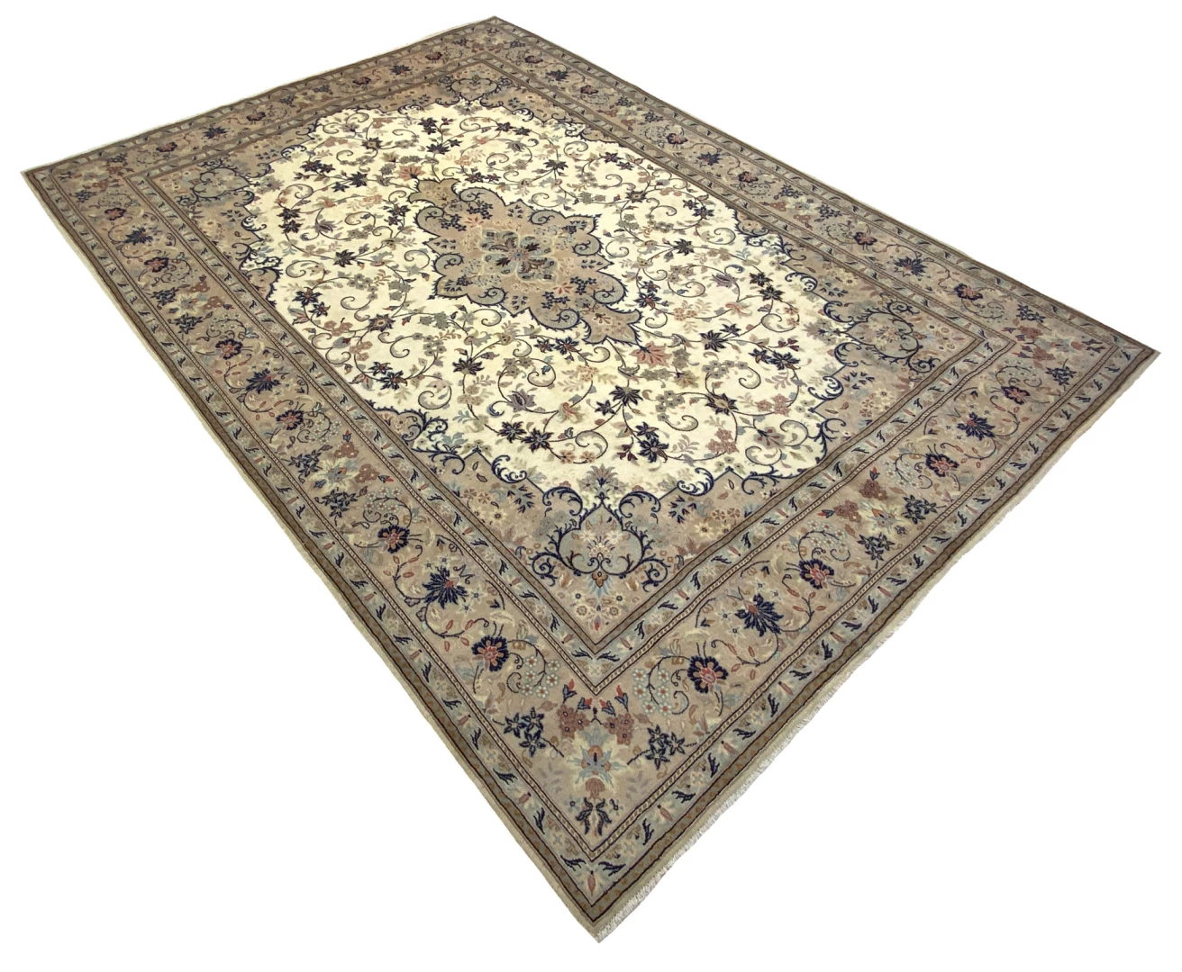 Handgeknüpfter Perserteppich 357 × 243 cm