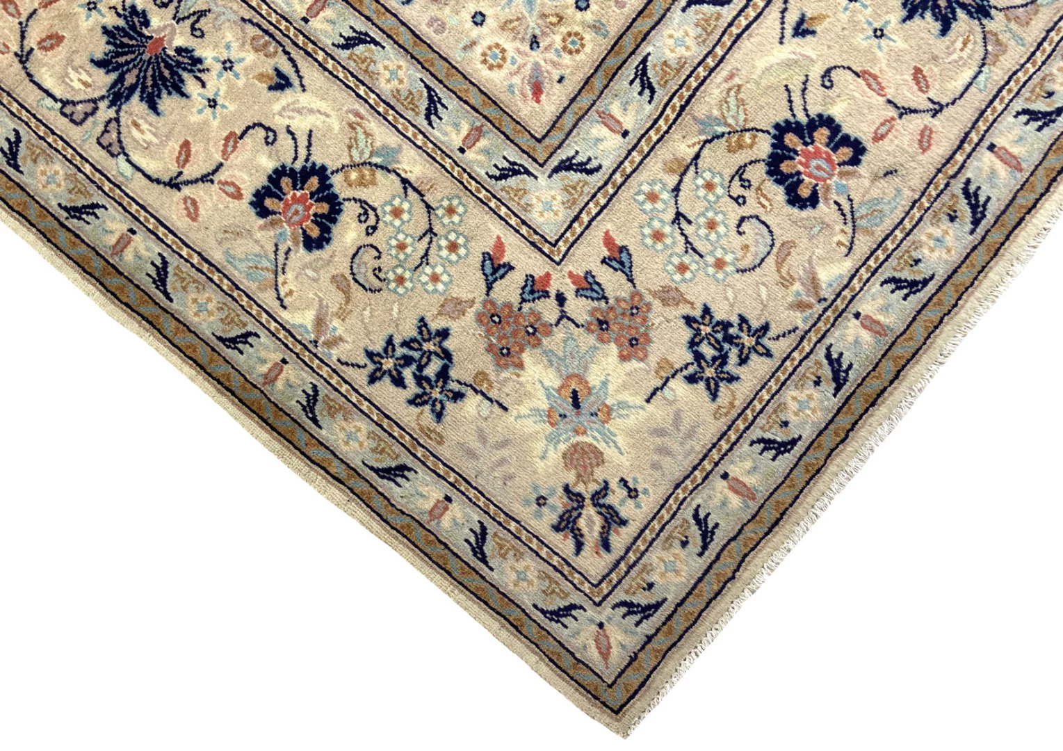 Handgeknüpfter Perserteppich 357 × 243 cm
