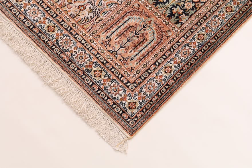 Kashmir Orientteppich 93 × 62 cm aus Seide, handgeknüpft