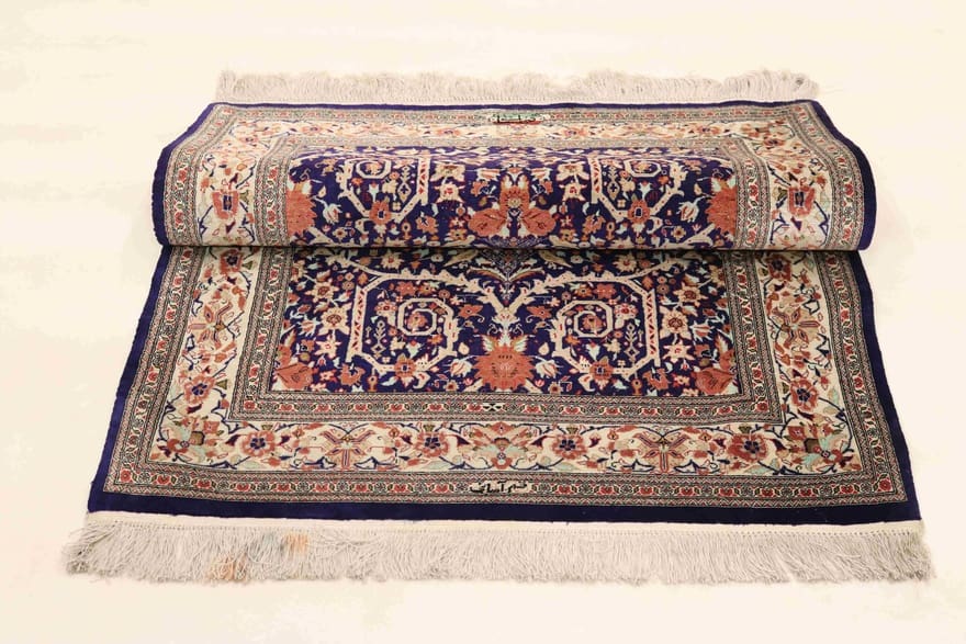 Ghom Seidenteppich 117×82 cm – Luxus handgeknüpft Orientteppich