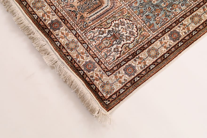 Kashmir Orientteppich 241 × 82 cm aus Seide, handgeknüpft