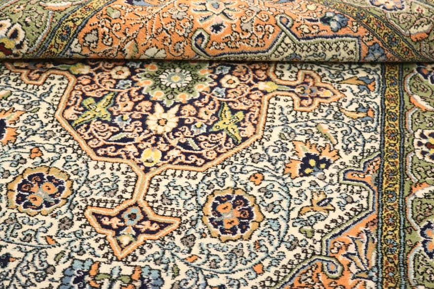 Ghom Perserteppich aus Iran, 180 × 110 cm