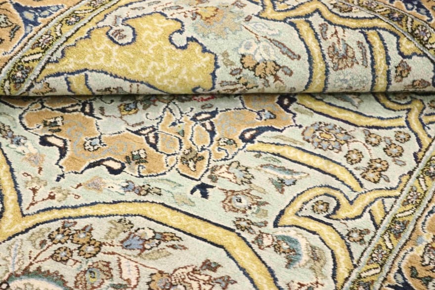 Ghom Perserteppich aus Iran, 156 × 103 cm