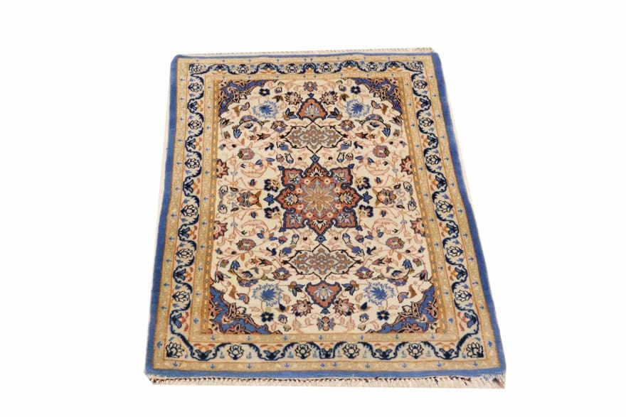isfahan-teppich-99x64-cm-cremefarben-bergamottenmuster-handgeknupft-2 Handgeknüpfter Isfahan Perserteppich, 97 × 63 cm, Wolle & Seide