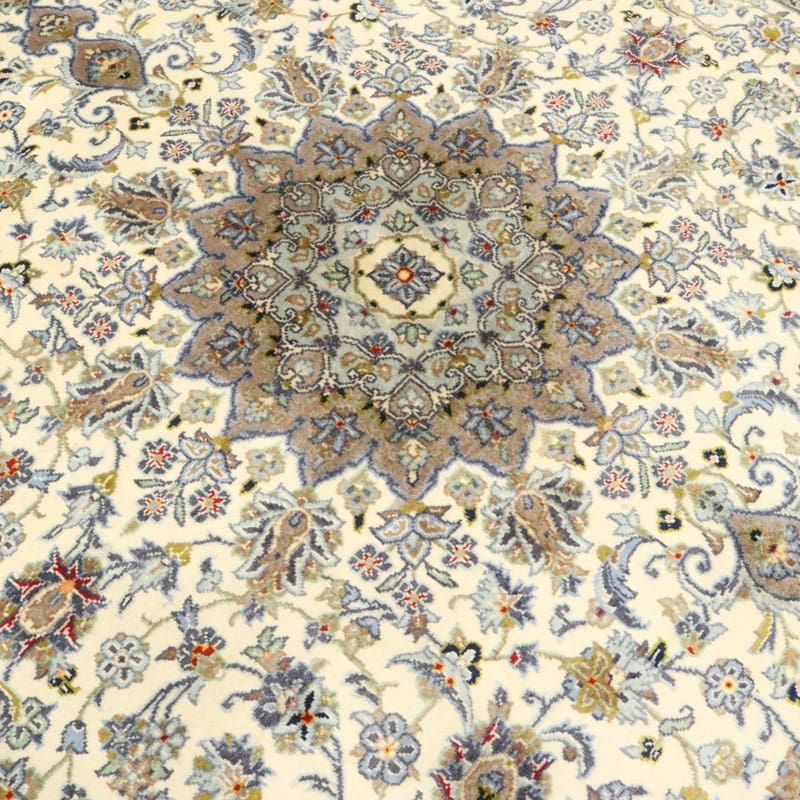 eleganter-kashan-teppich-352x245-cm-creme-grau-handgeknupft-8 Handgeknüpfter Kashan Perserteppich, 350 × 244 cm, Wolle