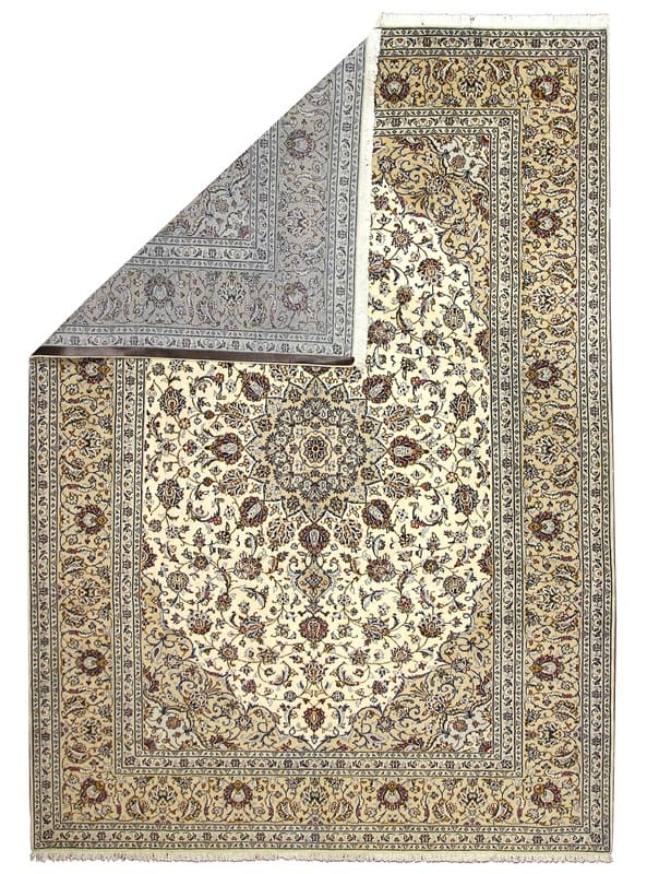 Kashan Perserteppich aus Iran, 318 × 242 cm