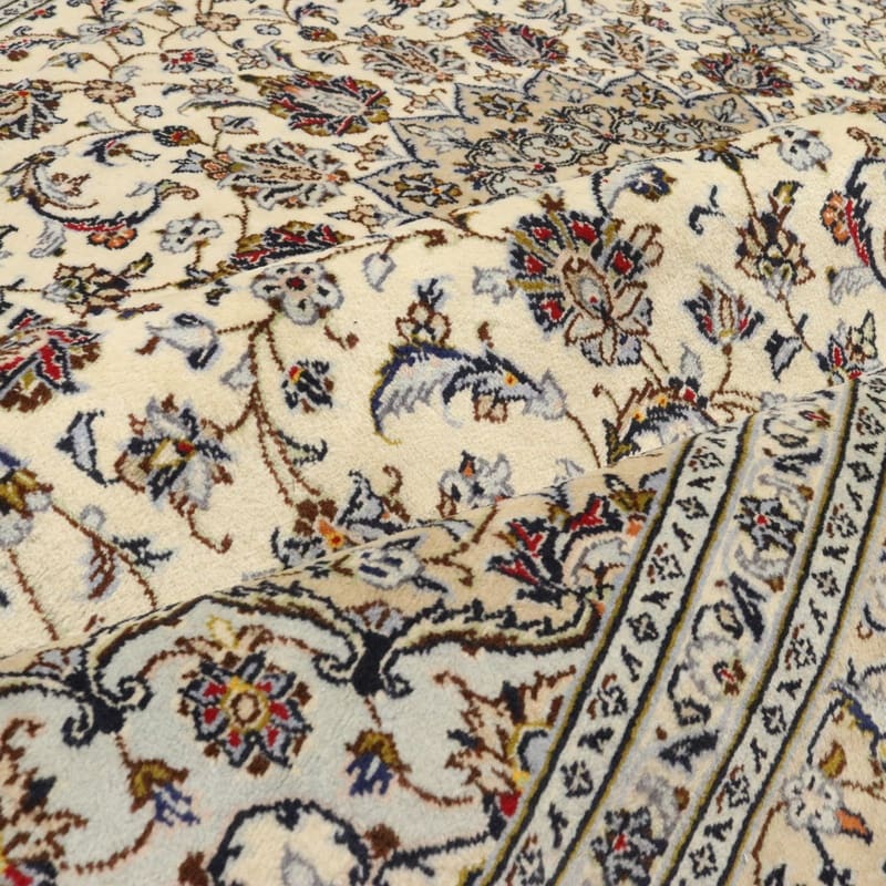 Kashan Perserteppich aus Iran, 318 × 242 cm