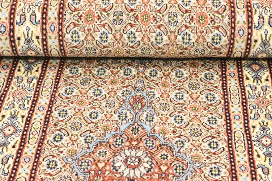 orientteppich-moud-206x80-cm-medaillon-muster-handgeknupft-5 Moud Perserteppich aus Iran, 204 × 79 cm
