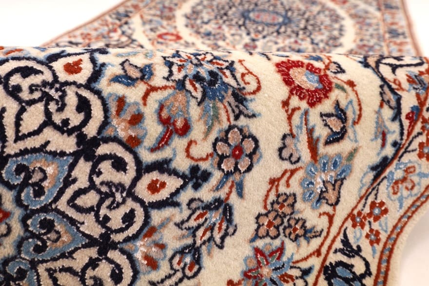 Nain Perserteppich aus Iran, 148 × 47 cm