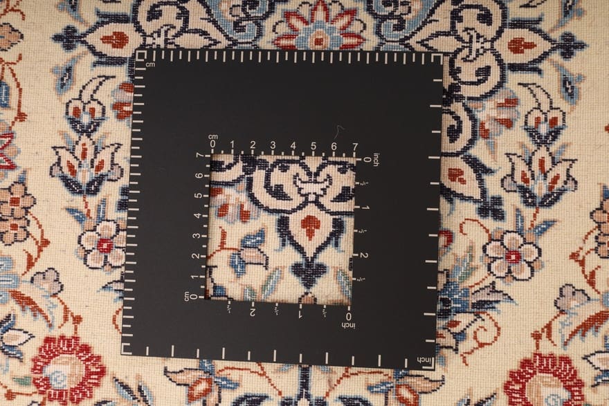 Nain Perserteppich aus Iran, 148 × 47 cm