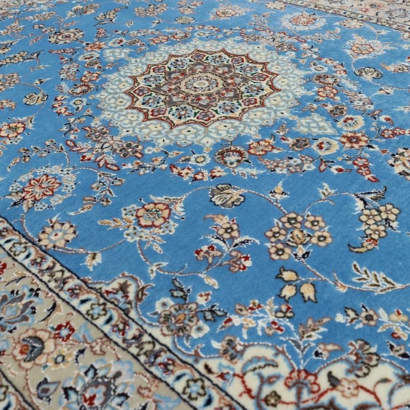 Handgeknüpfter Nain Perserteppich 146 × 100 cm