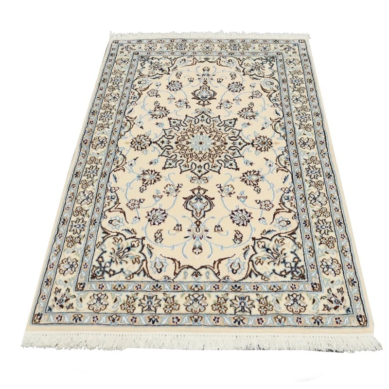 Nain Perserteppich 134 × 86 cm aus Wolle & Seide, handgeknüpft