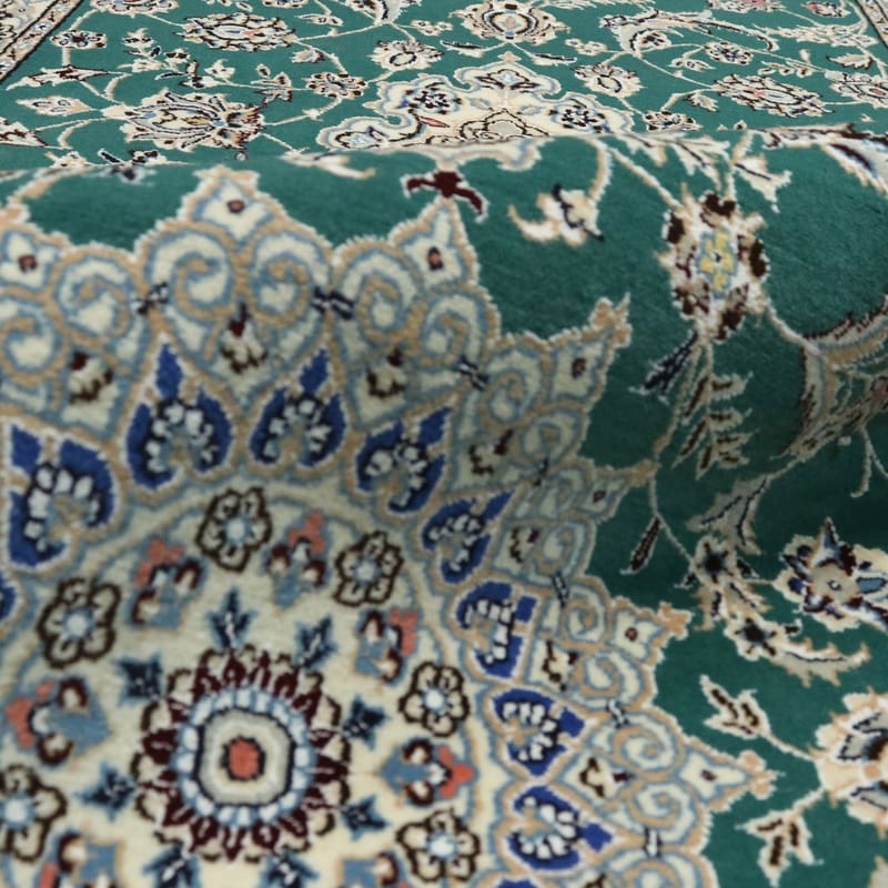 Nain Perserteppich aus Iran, 423 × 88 cm