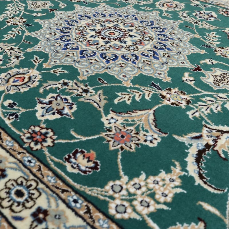 Nain Perserteppich aus Iran, 423 × 88 cm