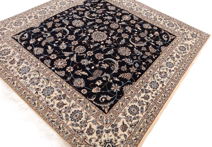 Antiker Nain Perserteppich aus Iran, 203 × 202 cm
