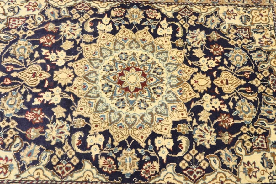Nain Perserteppich aus Iran, 150 × 93 cm