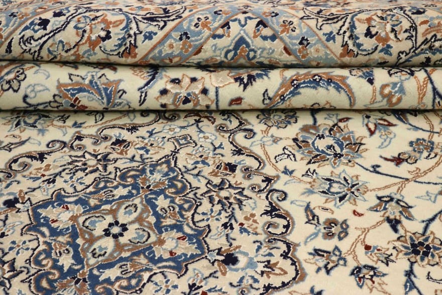 Nain Perserteppich aus Iran, 326 × 200 cm