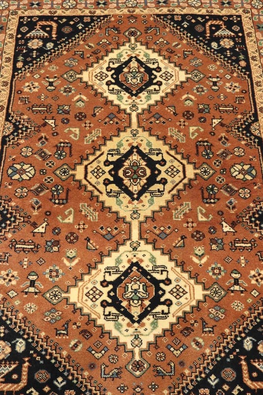 Shiraz Perserteppich aus Iran, 137 × 97 cm