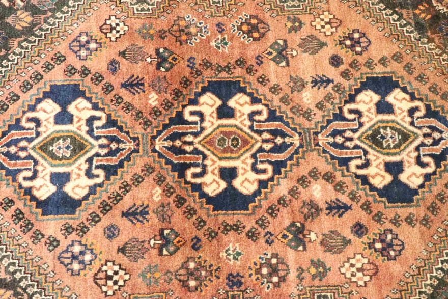 Qashqai Perserteppich aus Iran, 155 × 106 cm