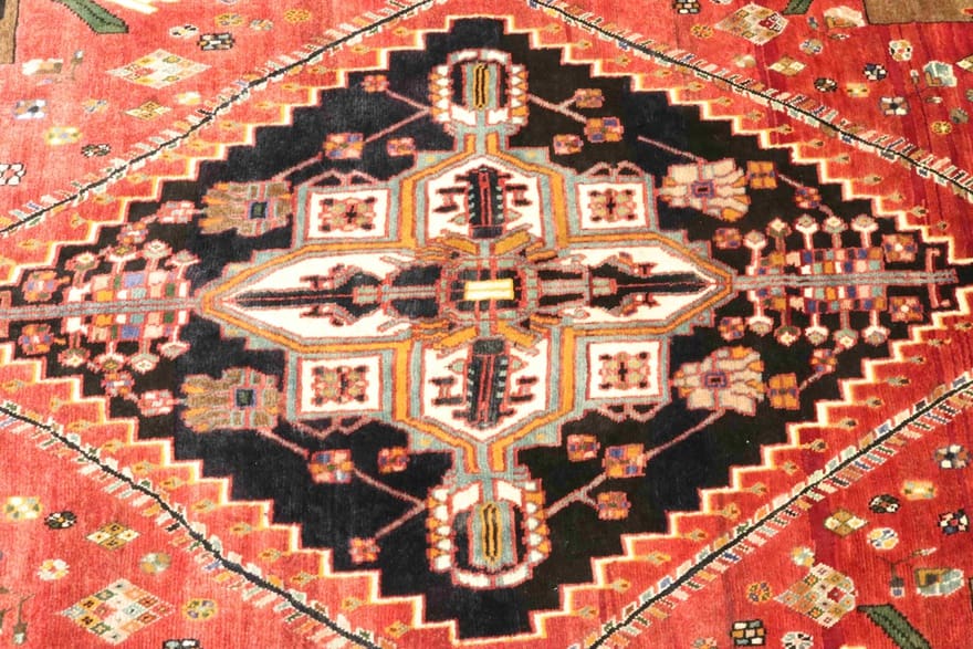 Handgeknüpfter Qashqai Perserteppich, 270 × 163 cm