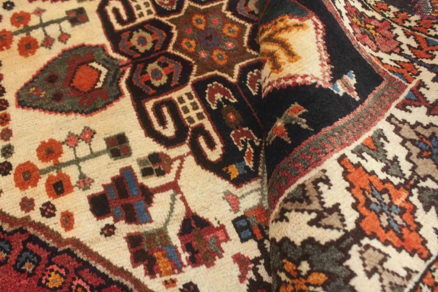 Handgeknüpfter Qashqai Perserteppich 320 × 171 cm