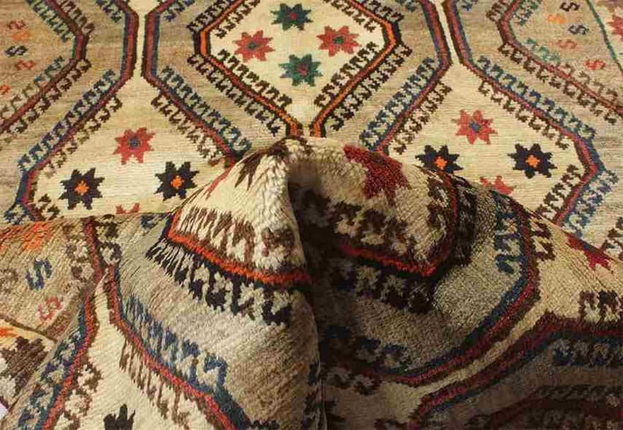 Qashqai Perserteppich aus Iran, 228 × 134 cm
