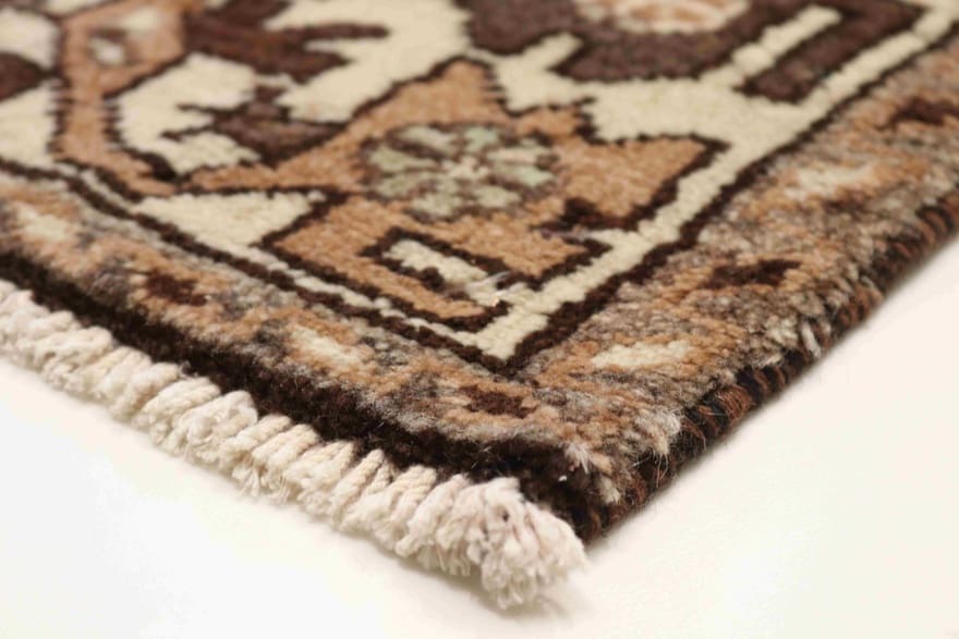 Qashqai Perserteppich 234 × 133 cm aus Wolle, handgeknüpft