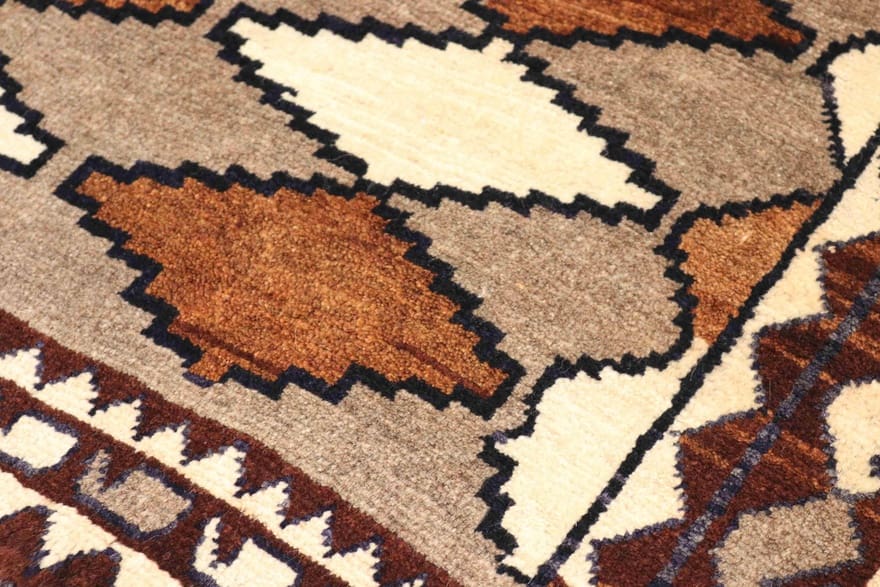 Qashqai Perserteppich aus Iran, 203 × 114 cm