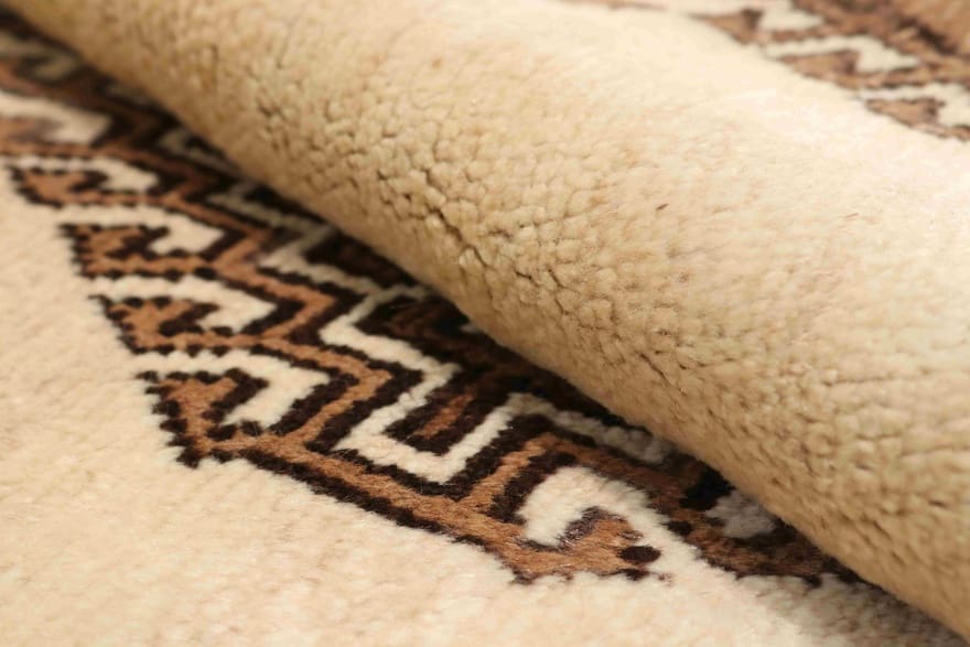 Qashqai Perserteppich aus Iran, 224 × 131 cm
