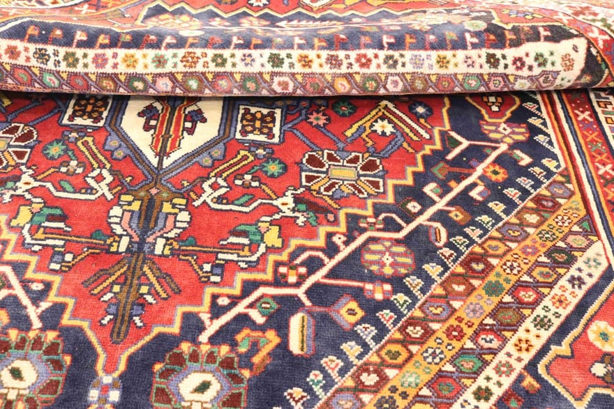 Handgeknüpfter Qashqai Perserteppich 266 × 168 cm